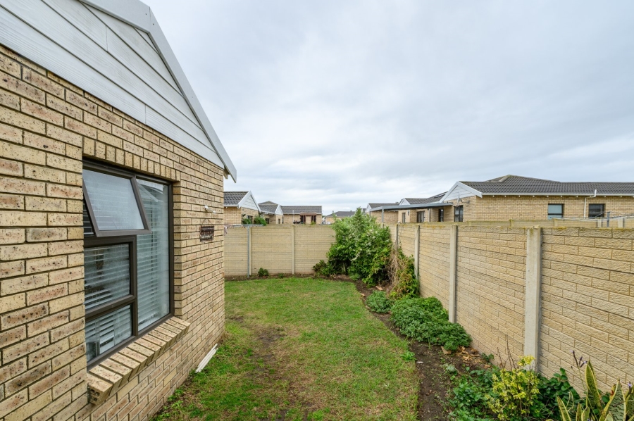 3 Bedroom Property for Sale in Sherwood Eastern Cape